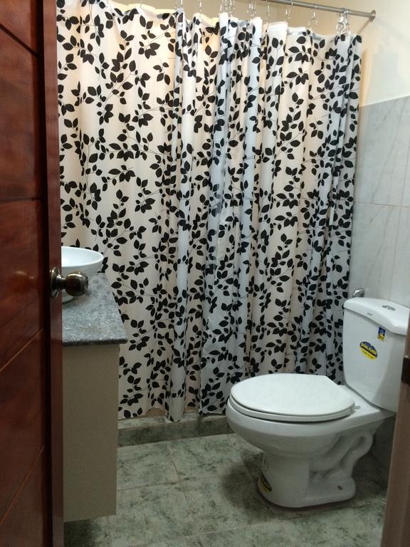 Casa Roces Bed & Breakfast Legazpi Bagian luar foto